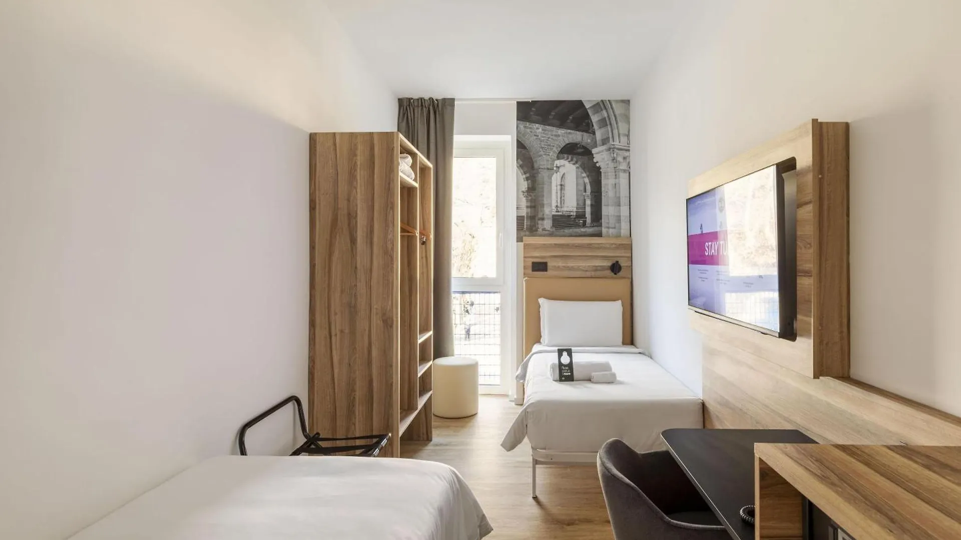 B&B Hotel Como Baradello 3*,